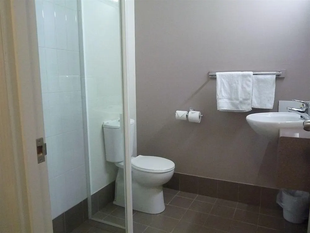 Redcliffe Motor Inn Motel