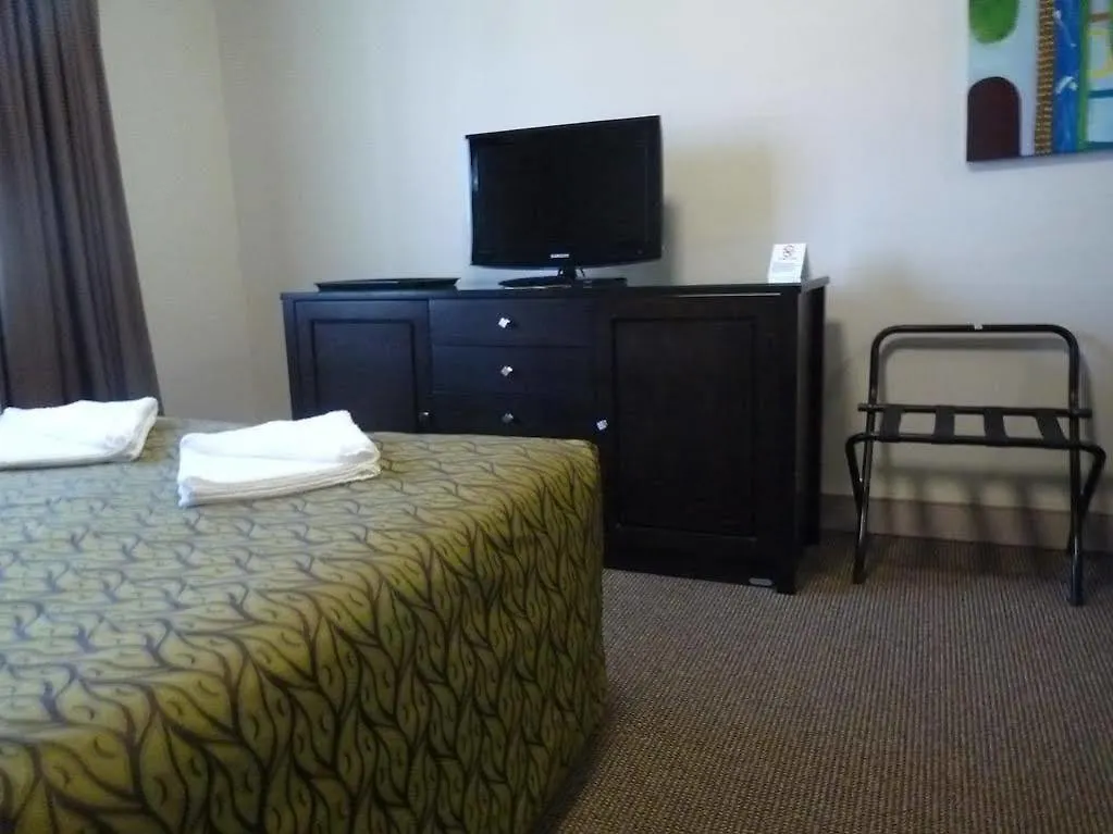 Redcliffe Motor Inn