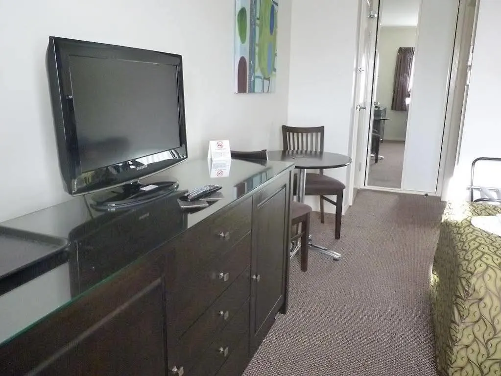 Redcliffe Motor Inn 4*,  Australia