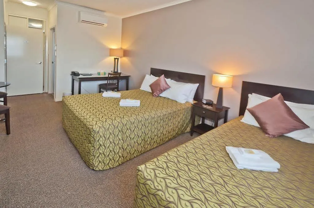 Redcliffe Motor Inn