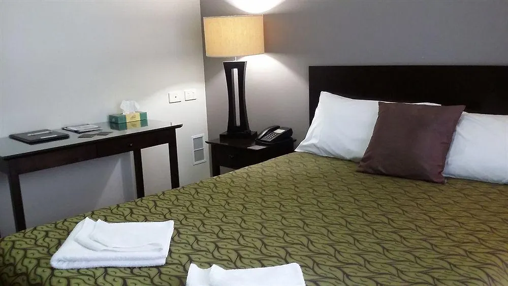 Redcliffe Motor Inn Motel